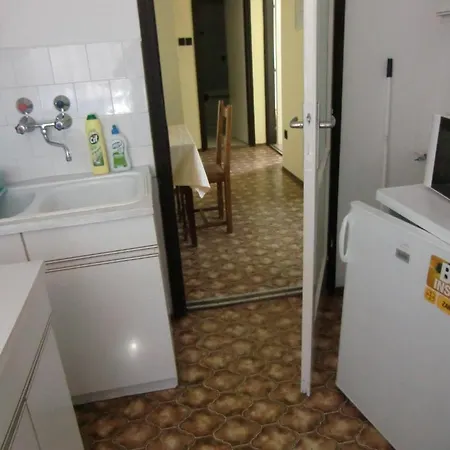 Mta Ok Balatoni Limnologiai Intezet Vendeghaza Hotel Tihany