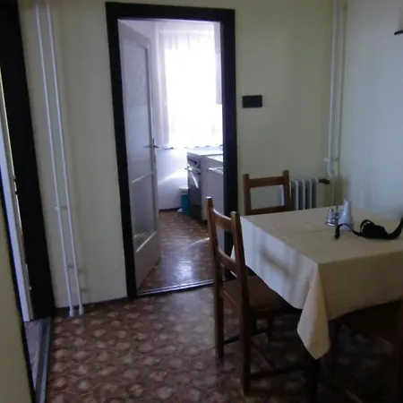 Hotel Mta Ok Balatoni Limnologiai Intezet Vendeghaza *
