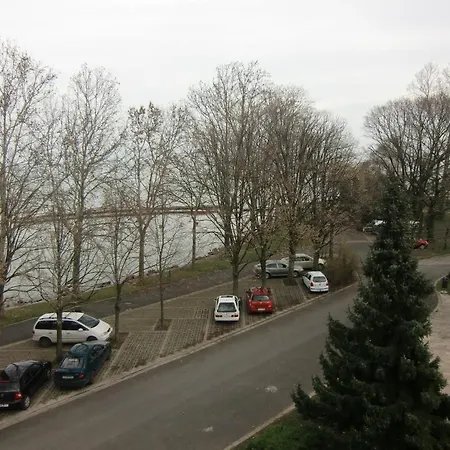Mta Ok Balatoni Limnologiai Intezet Vendeghaza Hotel Tihany
